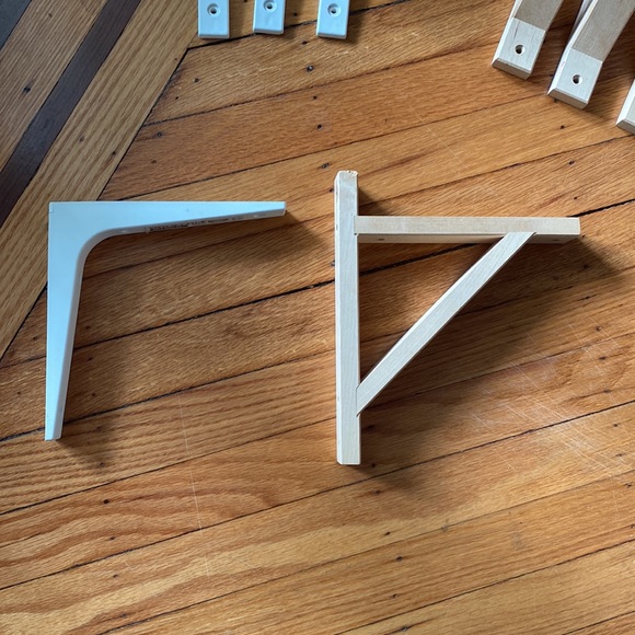 IKEA Wall Decor 8 Ikea Shelf Brackets 4 Wooden 4 Plastic Shelf Not